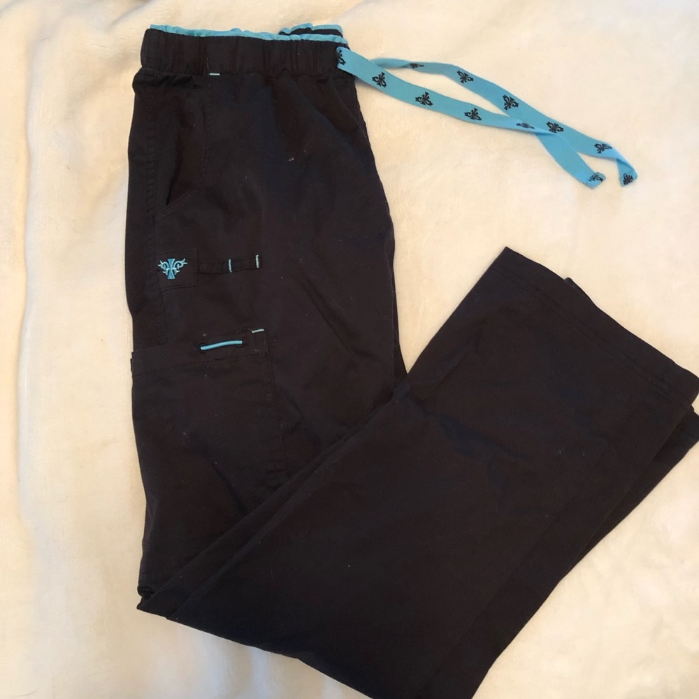 Black scrub pants